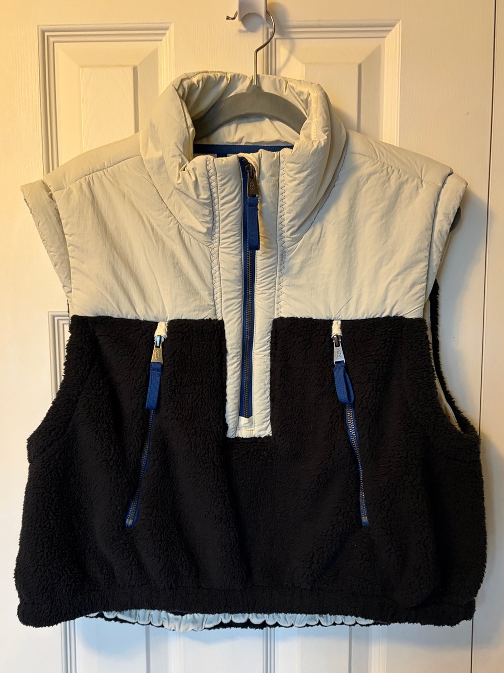 Free People Free Movement Journey Ahead Vest Size M - Picture 2 of 8